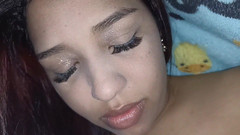 Pikaa6: 18letá brunetka s velkými povislými prsy z New Yorku ve...