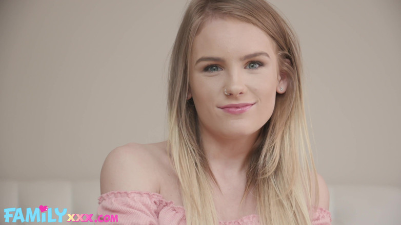 New Sensations: Eu sou o favorito do meu padrasto # 4 - Entrevistas