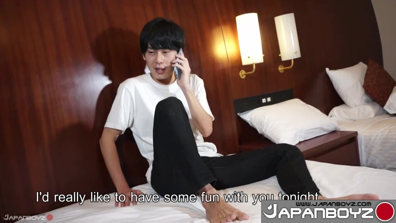 Japan boyz: Handsome Gay Fuji Invites Yusaku for a Sex Date