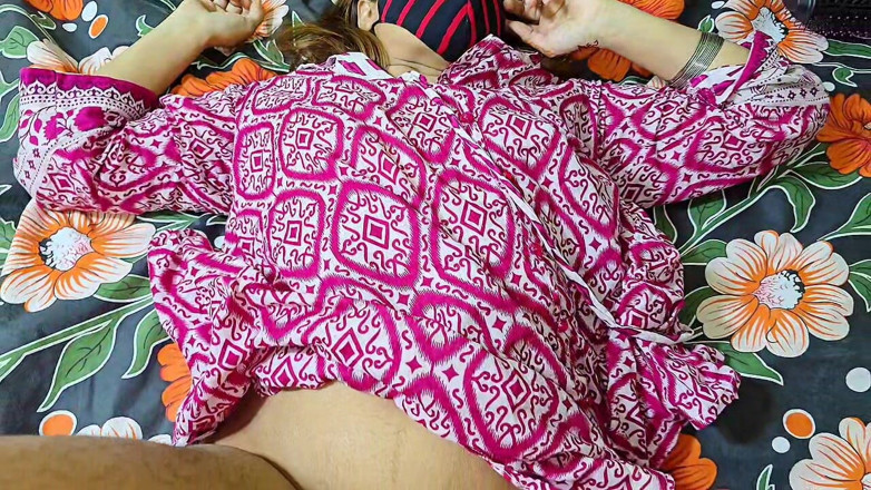 Sairaxsaim: Mengongkek Ibu Tiri Keras - Audio Hindi Yang Jelas