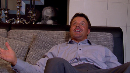 We love fucking XXX: Esmer Kızla Götüne Sert Yatıyor