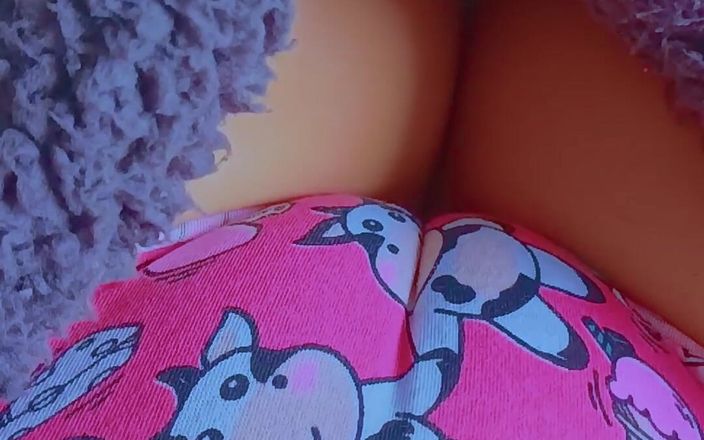 Little Dessert: Tiny Latina College Girl's First Vibrator Experience