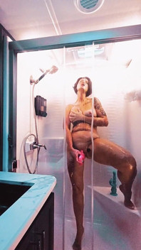 Indigo Rose Gets Solo Shower Time