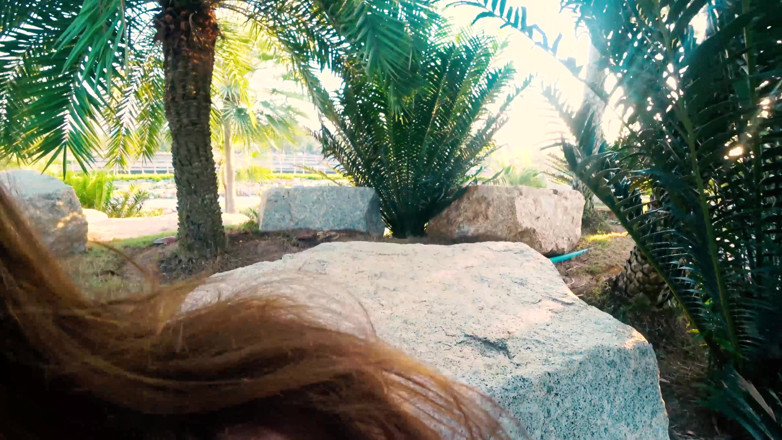 Mia Bandini: Sexo en el parque al atardecer