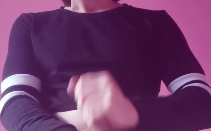 Femboy Raine: Video mesraku hari ini ngocok kontolku dengan warna gothcore