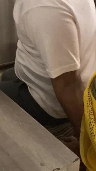 Sedujo a mi hermanastro travieso para follarme