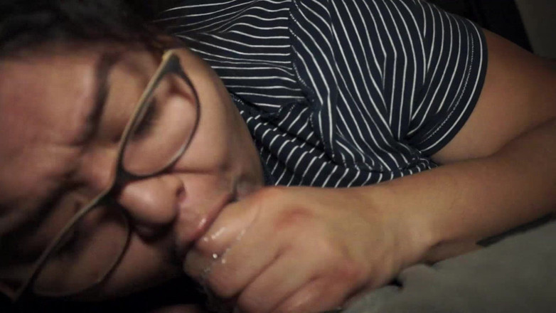DeesDeepThroat: Sweetly Dee