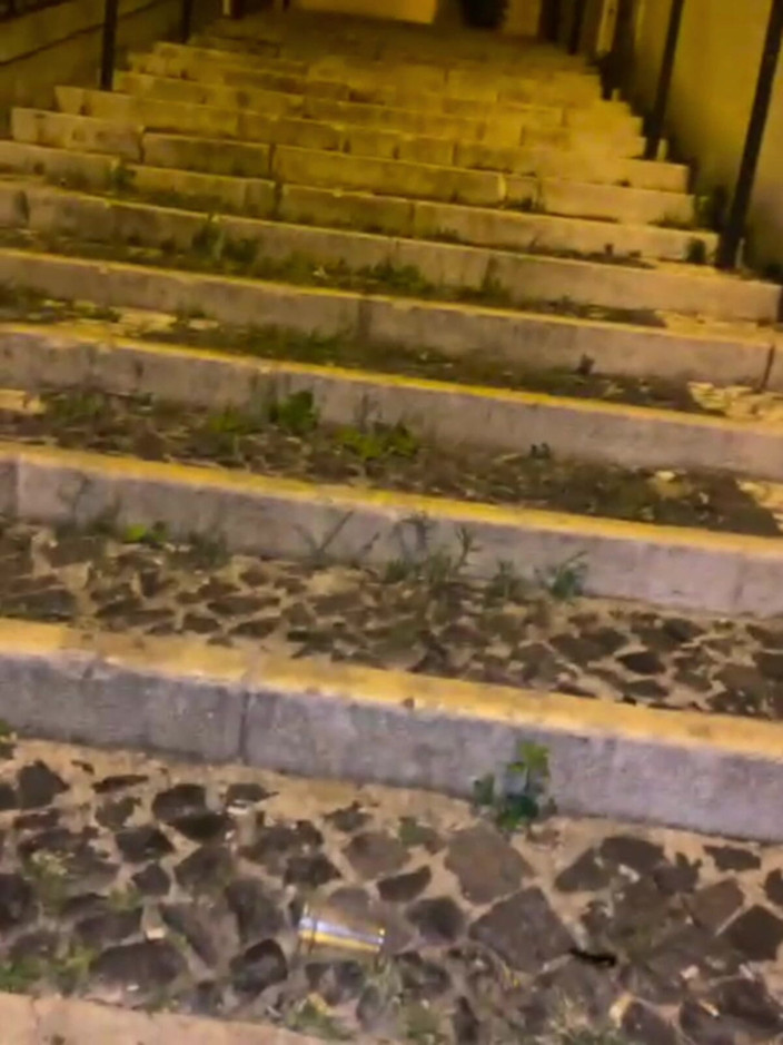 AmateurBoysPissing: Compilazione Di Ragazzi Amatoriali Che Piscino per Strada