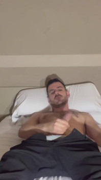 Xiscoxx Relaxing in Bed