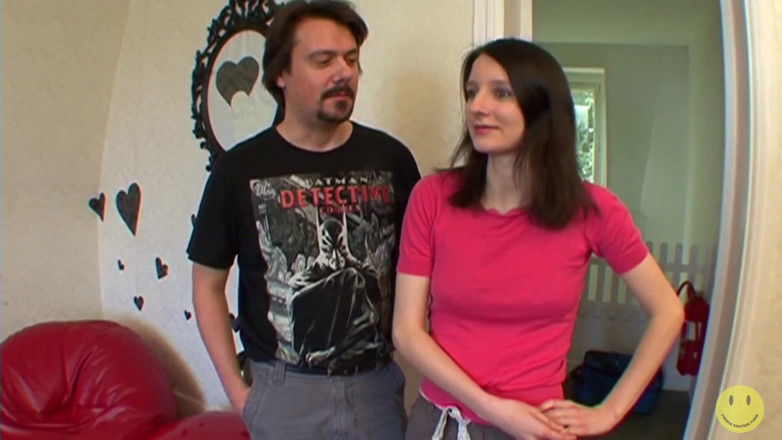French Amateur Porn: 2 dudes for skinny pauline