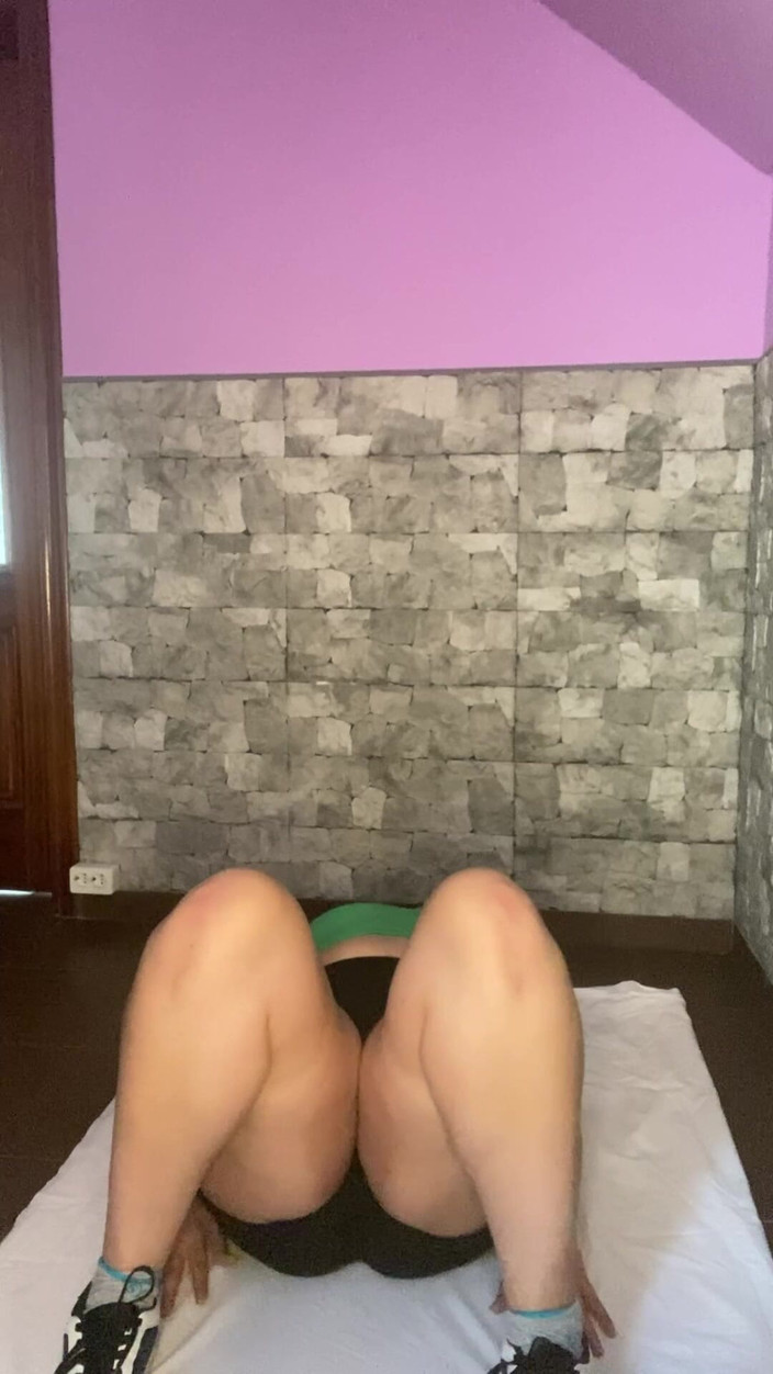 Ctanguarra: Yoga Sensual Com Ctanguarra: Alongamentos Quentes