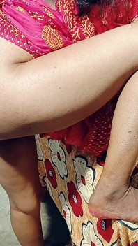 Sogro e esposa do enteado fodendo anal e gozando na boca