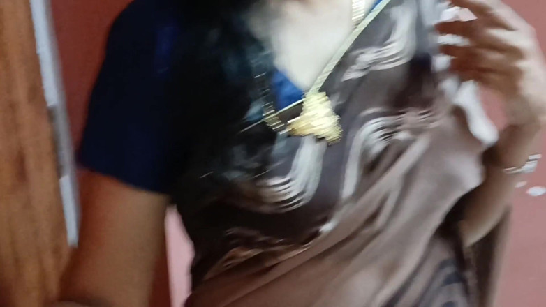Desisexqueen: First Time Indian Desi Couple Sex