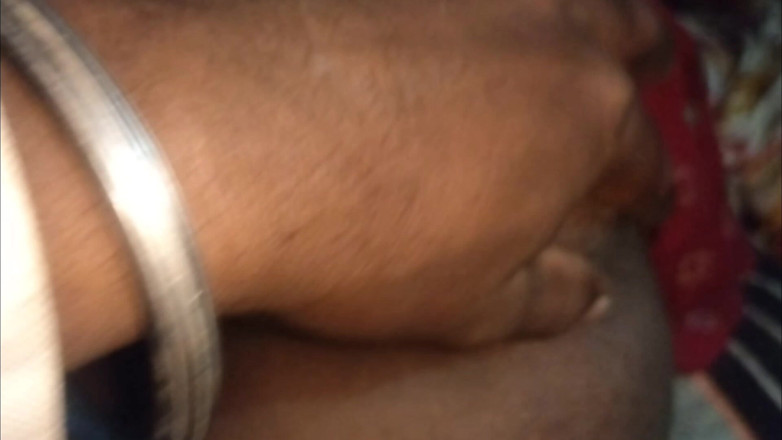 Sunita: Desi bhabi culo grosso a pecorina