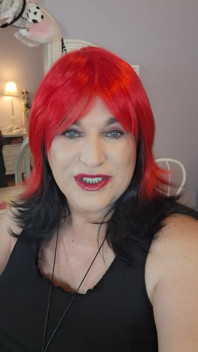 Wouldn't You Like to Kiss a Girl Like Me?