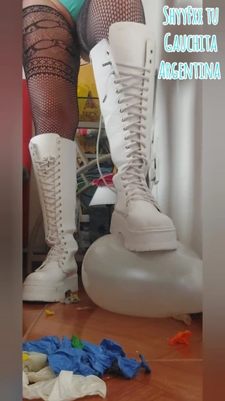Shyyfxx est ta fille huarde préférée !