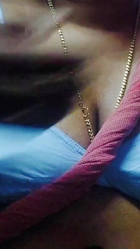 Große möpse, desi bhabhi mohini mit ihrem stiefsohn genossen