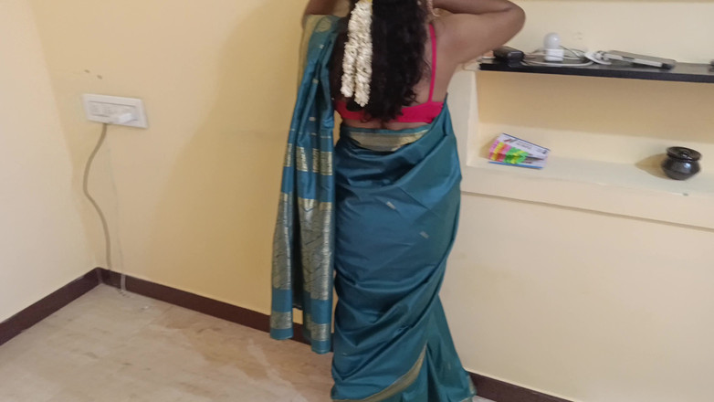 Pushpa studio: Housewife Works at Home with Stepsister and Her Husband