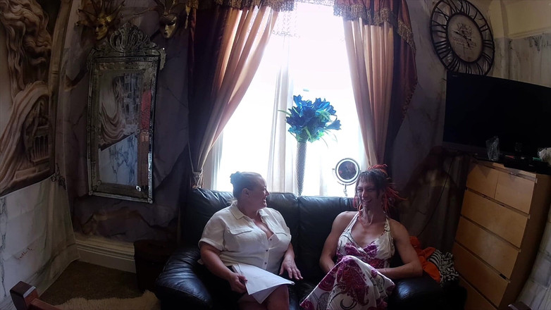 Aaexperiencesltd: Domina Satana rozhovory s báječným Jasmine_dlight