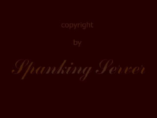 Spanking Server: Cynthia pádluje