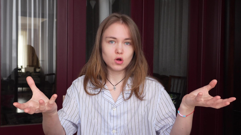 Kira Stone: Jako by penis stál hodiny??? Chci to taky! A další...