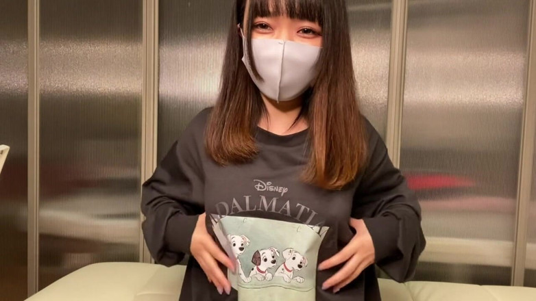 Gionji Miyu: Open sex in the office during the live distribution