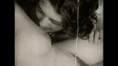 Vintage Erotic Archive: トップビュー:雲の中のエロティシズム-4Kで復元
