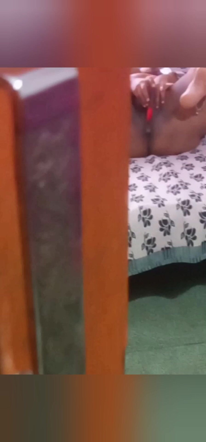 Pickup maami: 고객을 위협하는 배달 소년