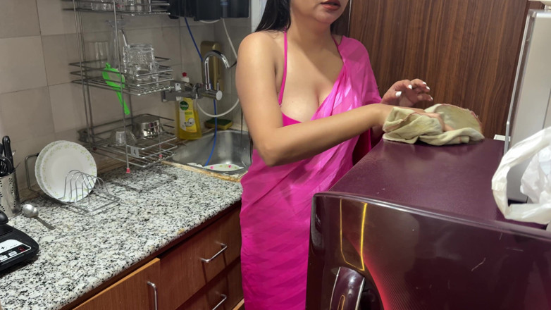Horny couple 149: Stepmom Confused the Word "massage" with the Word "sex". Stepson Was Pleasantly...