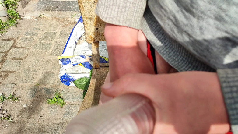 Sara B: Nahaufnahme: fick mein spielzeug