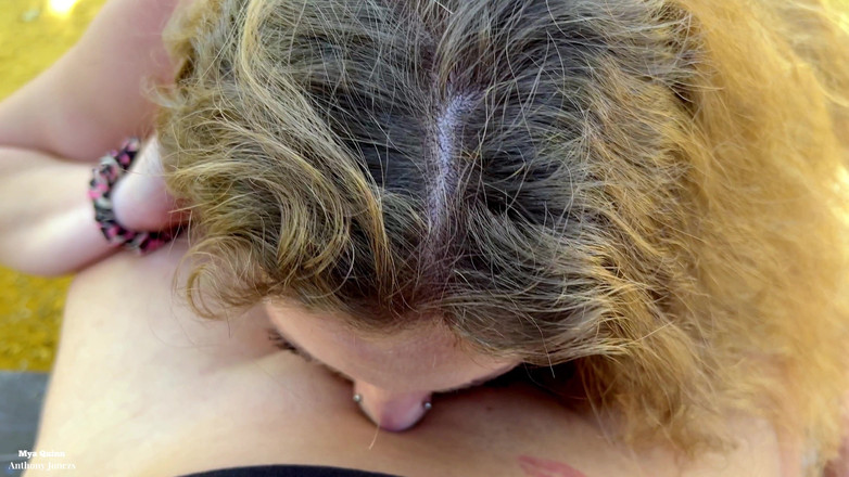 Mya Quinn: Seks dan kencing di kamar mandi di taman - sepong kontol -...