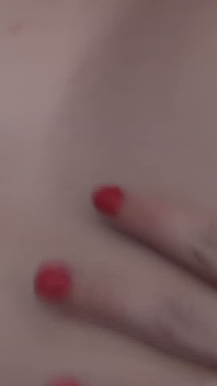 Culotte rose off - selfie amateur, doigtage en gros plan