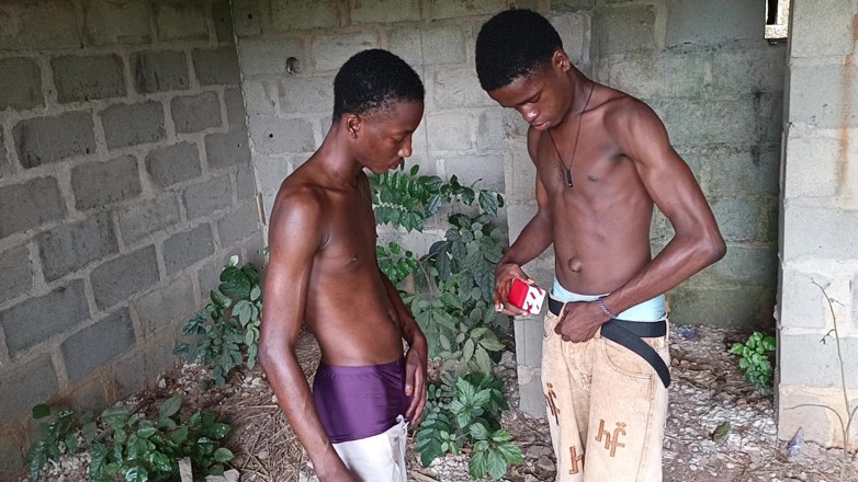 Pa_blo: Two Honey Twink Fucking Outdoors Got Caught by Street Thugs