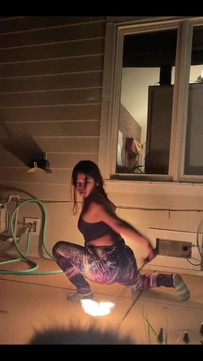lilRavenFox: Tu sais que tu peux jouer