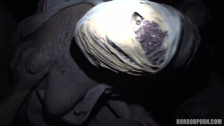 Horror porn: Lucah Seram 8 Jururawat Dari Neraka