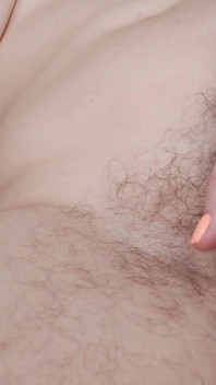 털이 많은 자위, 카메라 앞에서 즐거워하는 핫한 주부들