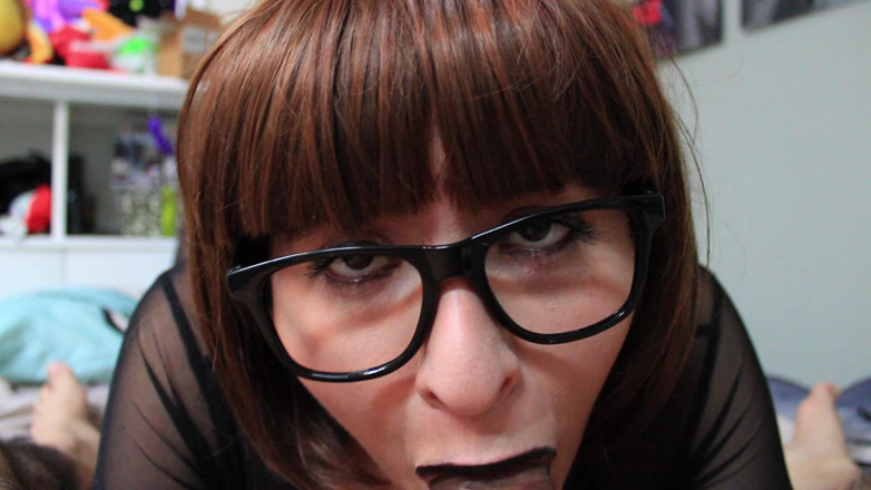 VickyVixen: Goth Velma Interrogates a Suspect