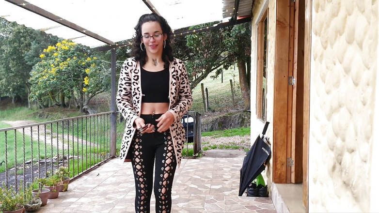 Clarkykore: Pozval jsem kamarádku na kávu a ona spolkla mléko