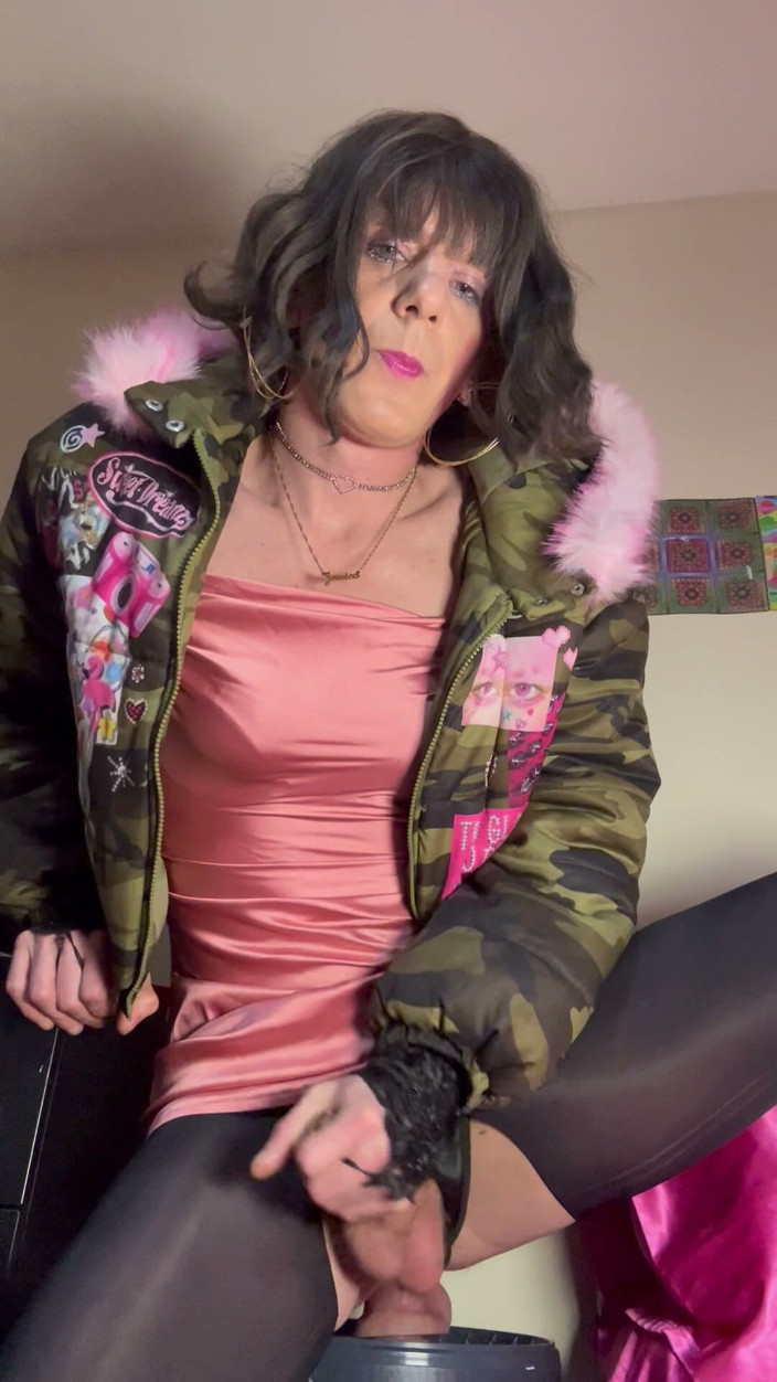 Jessica silk: Jess Silk chevauche un gode