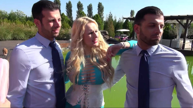 Romance with Love Fuck Party: Rocco Hard Academy Blondine Wird Hart Geritten