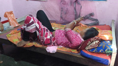 Sobha rani: Desi Bahu Seks Malam Pertama! Tolong kongkekkan saya dengan perlahan