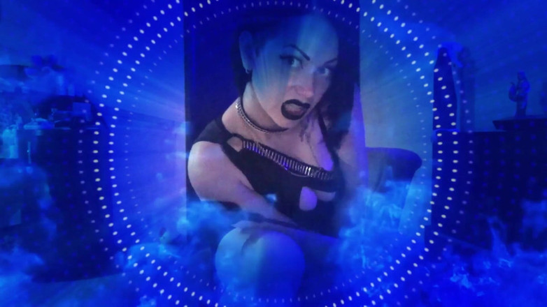 Goddess Misha Goldy: Sub przegrany mantra dla ciebie! Powtarzaj to raz po raz!