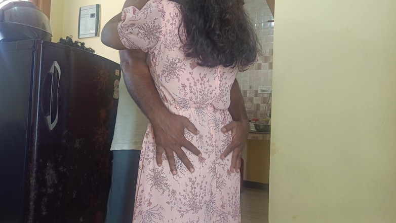 Laxi ammu: Nu am făcut-o decât un muskmelon foarte gustos