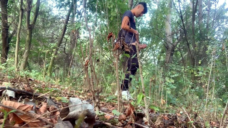 Idmir Sugary: Step on Used Condoms, Bottles, Leaves, Branches and Jerk off -...