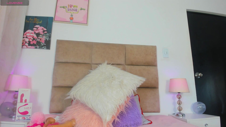 Miajacksonn: Mi Culo Al Estilo Perrito En Primer Plano