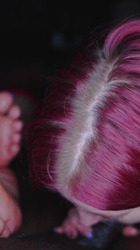 V zákulisí! Baby Kakes & Sofiee Feet miluje, když mi dává footjob a saje mě!
