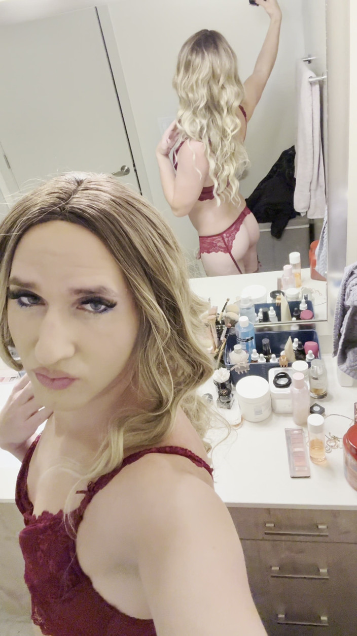 Sissy Bailey Wilde: Fantastiska femboy äventyr