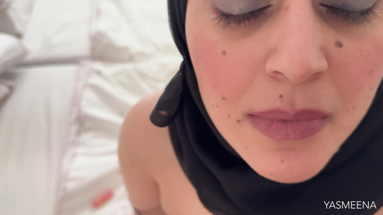 Yasmeena Ali: Hijabi Begs for Cum