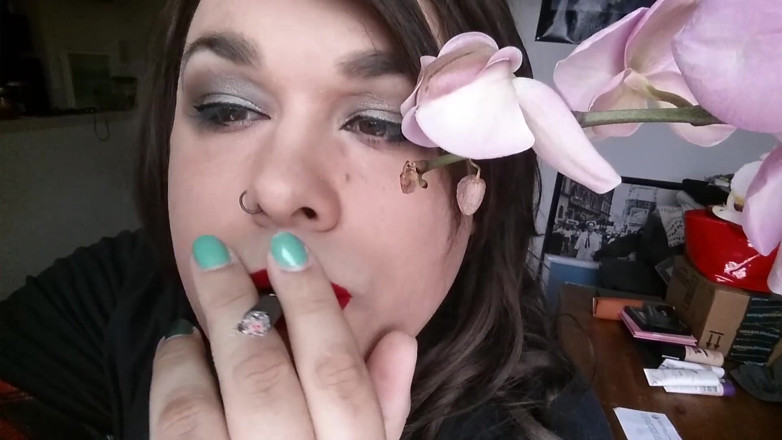 Miss Alina Paige: Trans Cutie Smoking (non-nude)