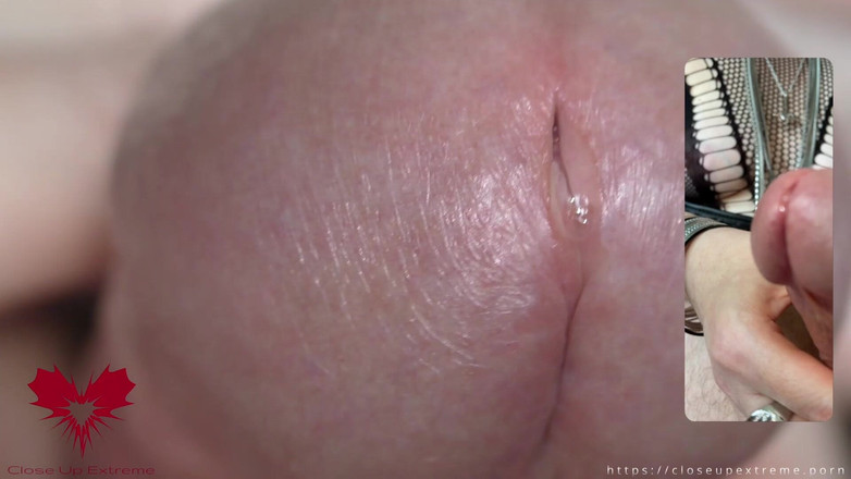 Close Up Extreme: Pohledy do uretry na žalud v interiéru